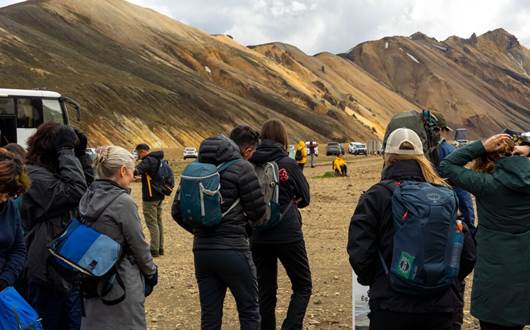 What to Wear in Iceland: All Seasons and Occasions Guide What to Wear in Iceland: All Seasons and Occasions Guide